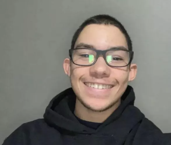 Any love for shorter guys? I’m 5 ft 4 lol