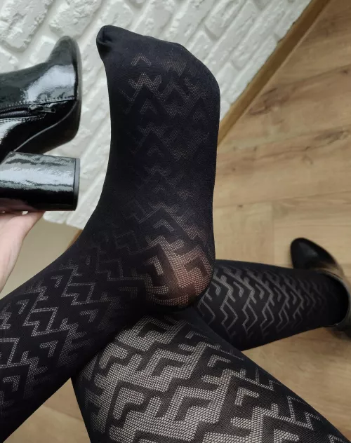 Black tights 