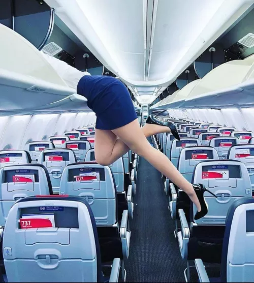 Can you help me find my carry on, please?