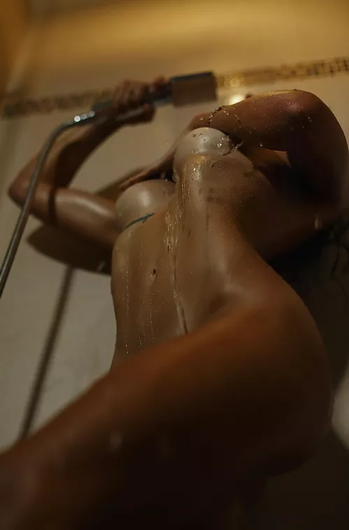 Cheerful and always horny