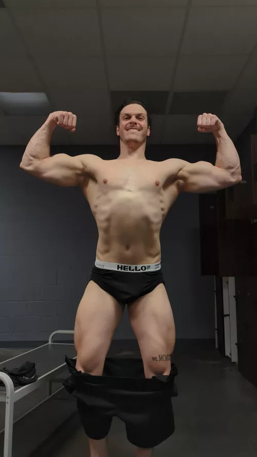 Come take a look 😘