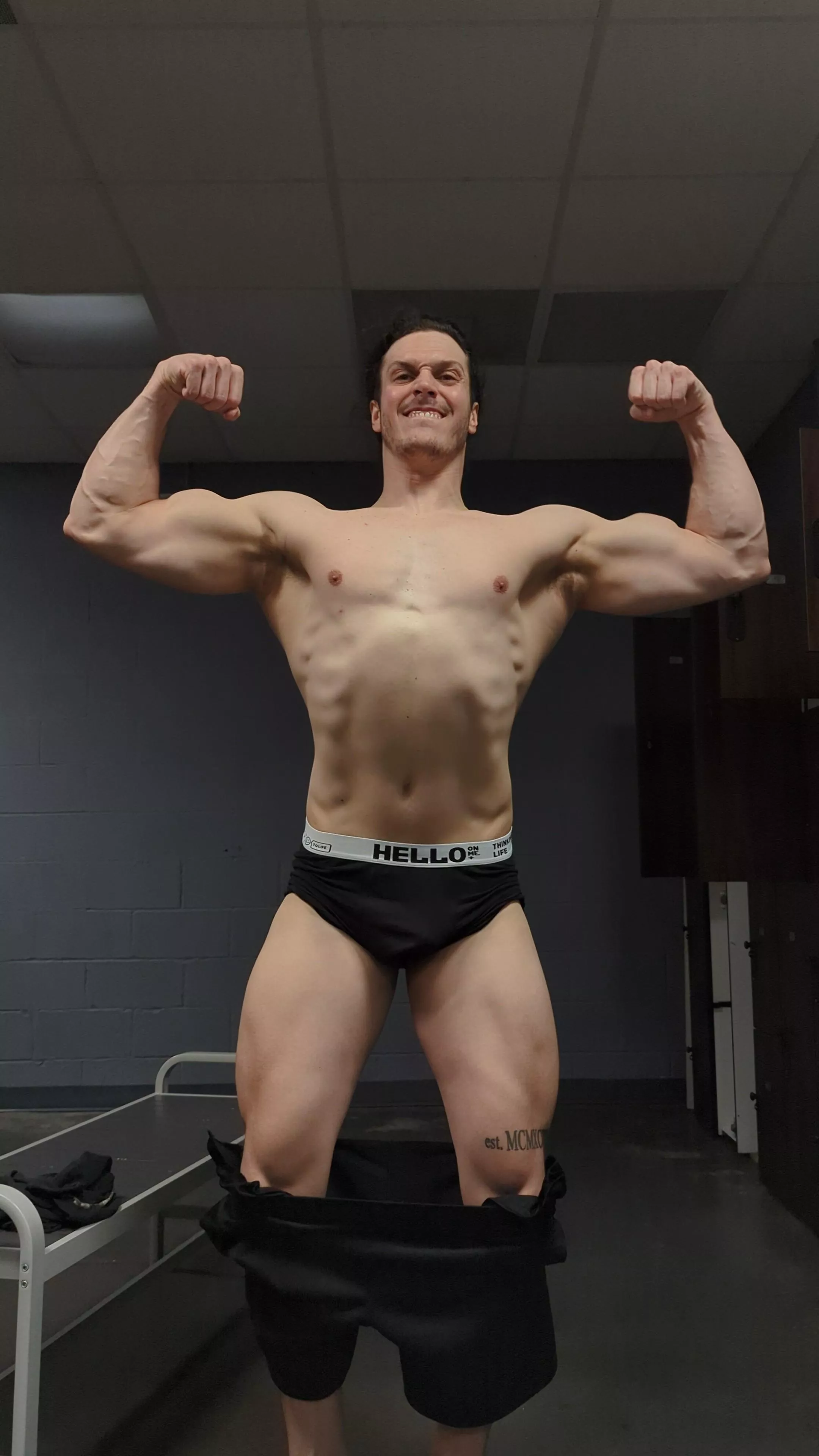 Come take a look 😘