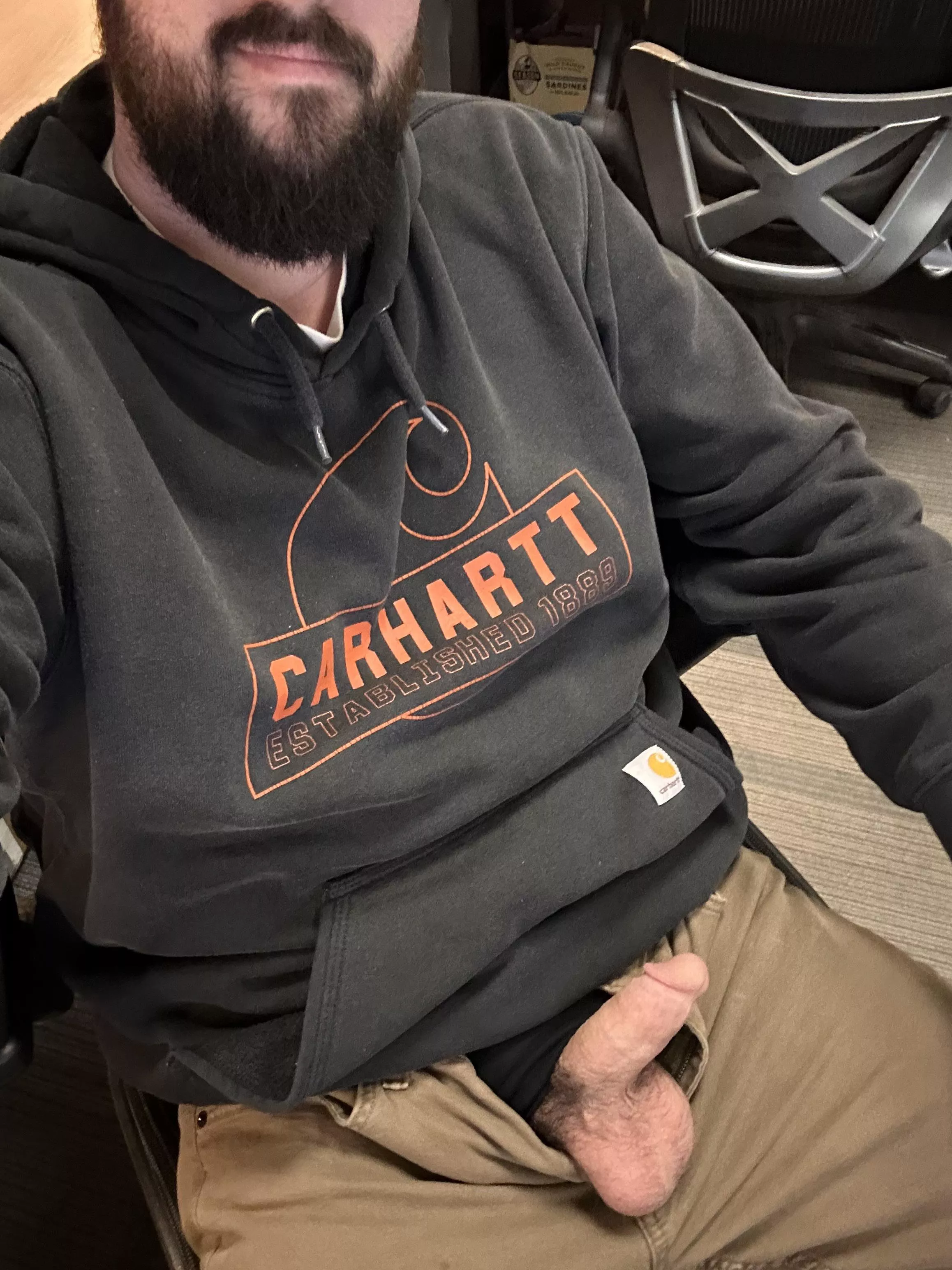 Felt like a risky office pic today