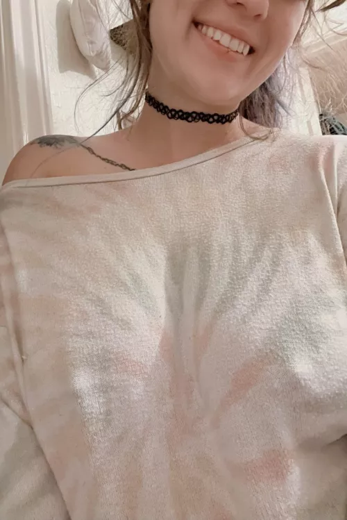 Good morning to you, what are your morning plans? Mine are to count how many husbands stare at me at the market. 