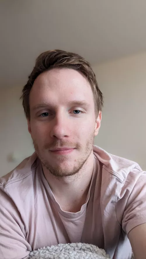 Hair is getting messy. What kind of haircut should I get?