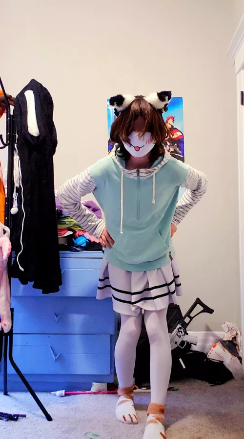 Hey! Go tf to bed ya bozos! >:3