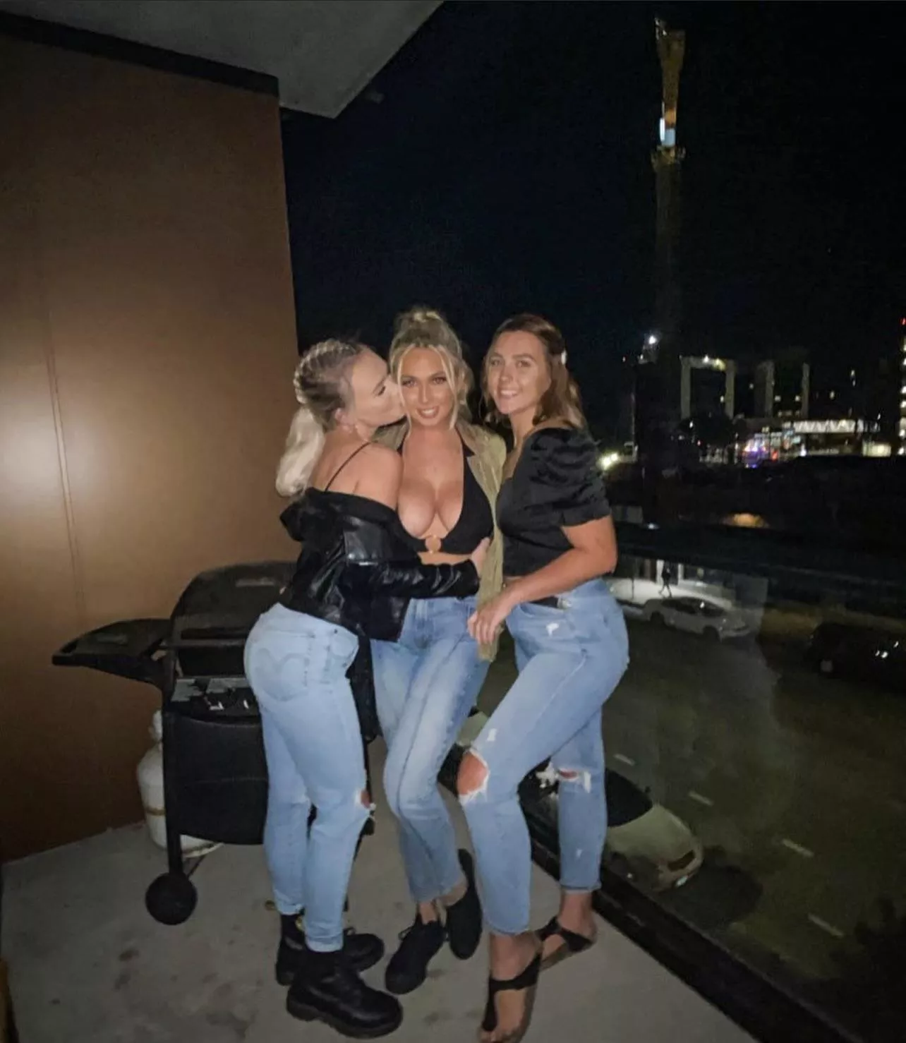 Hiding for a reason 🫣 dm me let’s chat about them