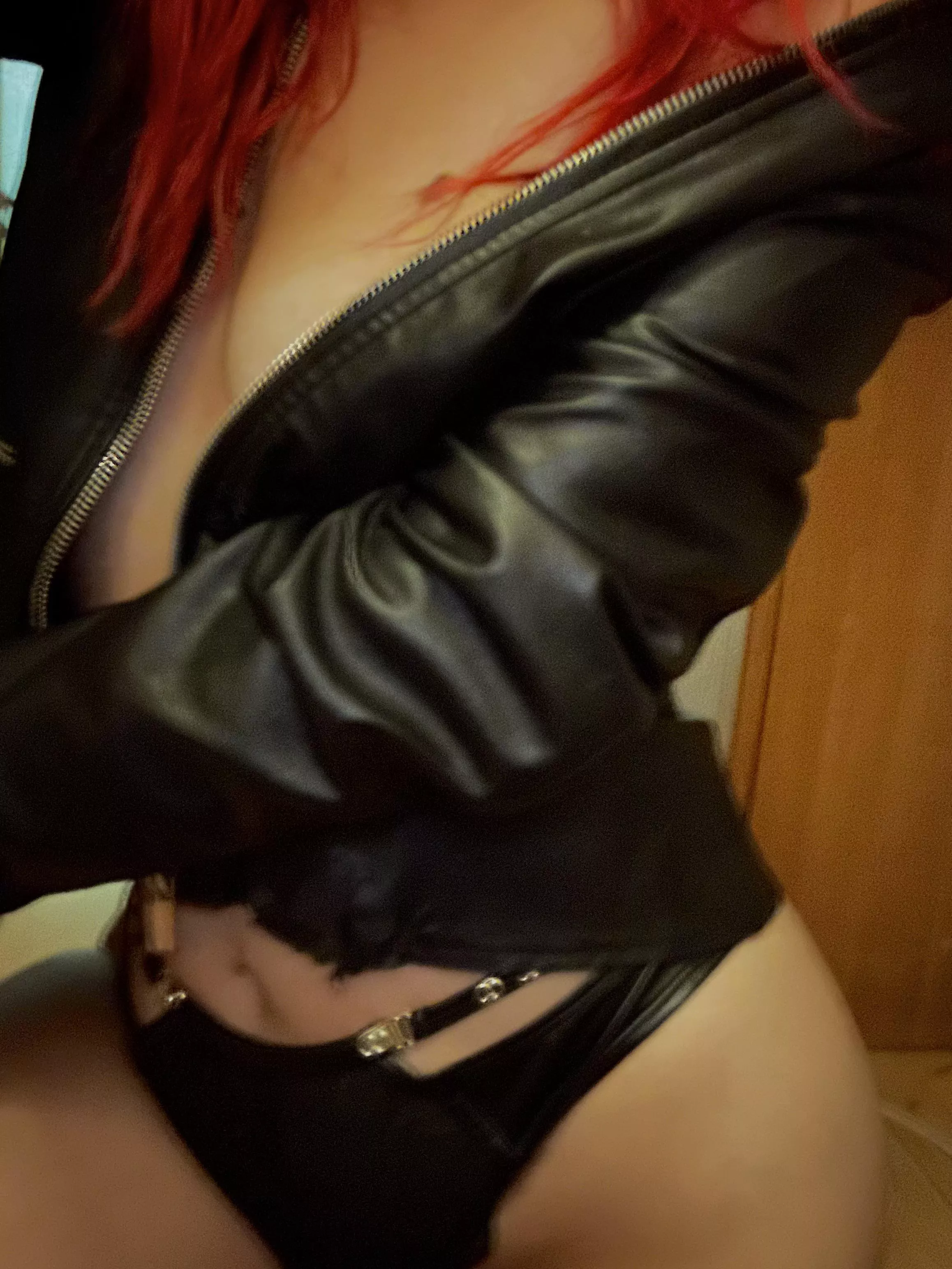 Honest opinion: should I save this leather jacket?😈