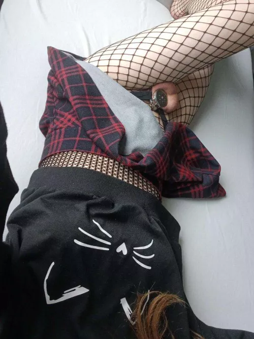 How any good girl should wake up.