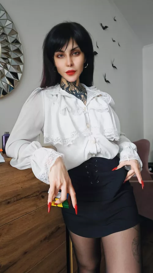 I don't like tight skirts, but I love your tight hole 😉