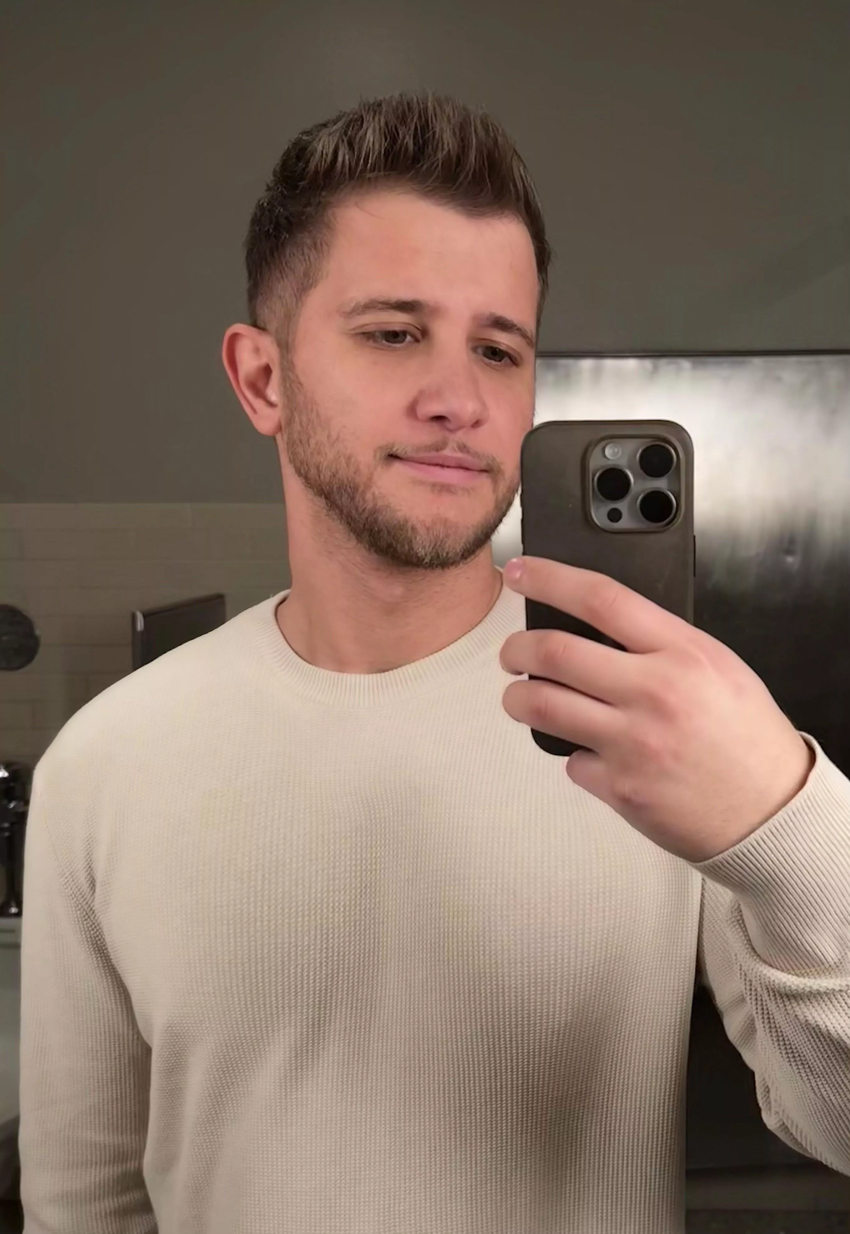 I have no reason for posting this other than the fact I felt a bit cute today. That is all.