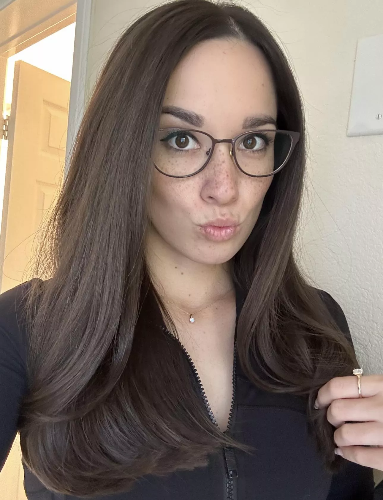 I like how my hair turned out today. 