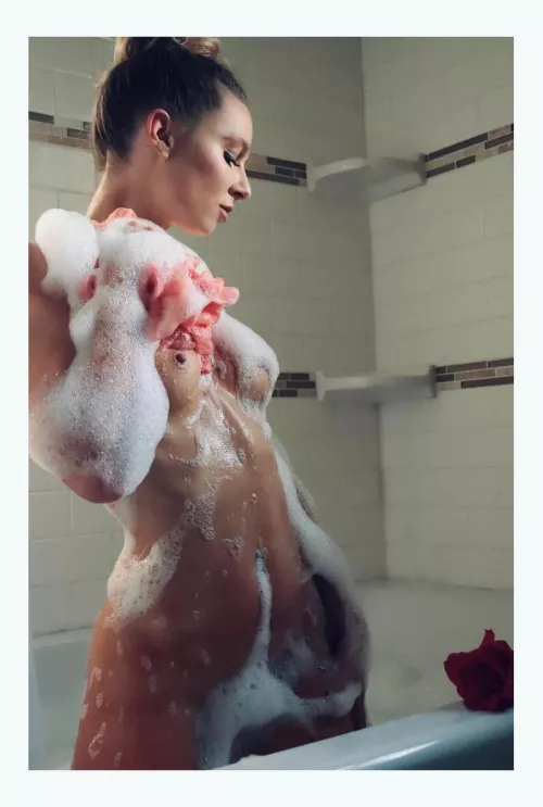 I love baths more than anythijg :)