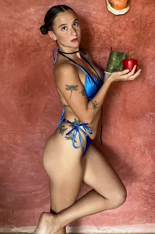 I love the color blue, it always keeps men's eyes on her and their penis