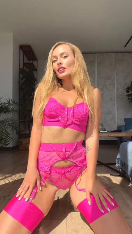 I love the color pink, it always keeps men's eyes on her and their penis