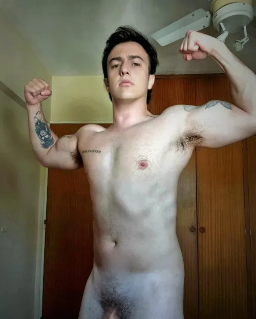 I never wear deodorant I hope u don’t mind bros