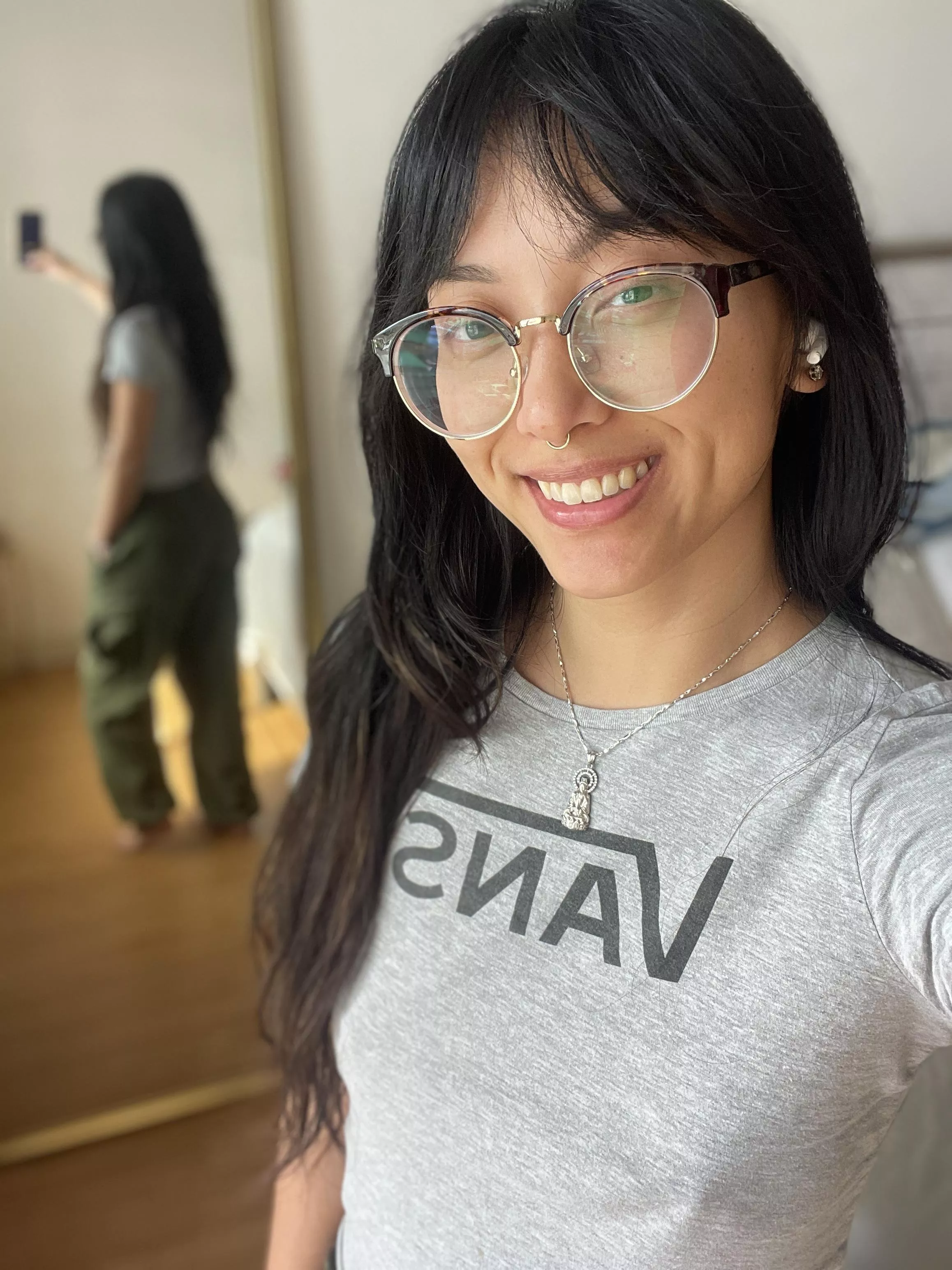 I think this outfit looks better braless. What do you think?