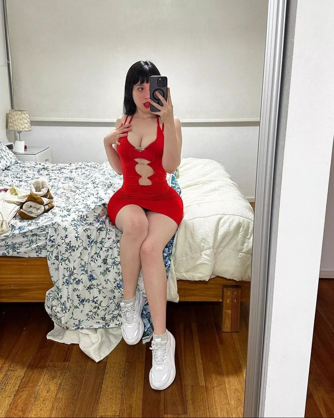 I wait for your hands to squeeze