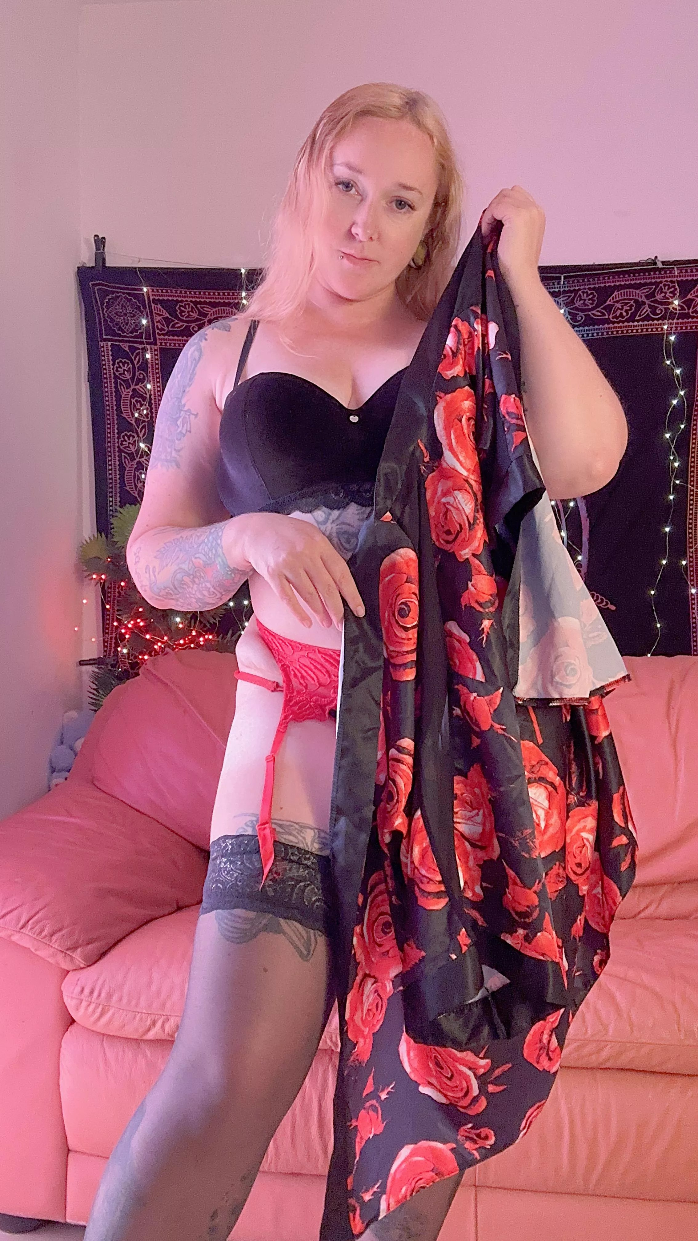 I’ll make you lick my pussy day and night