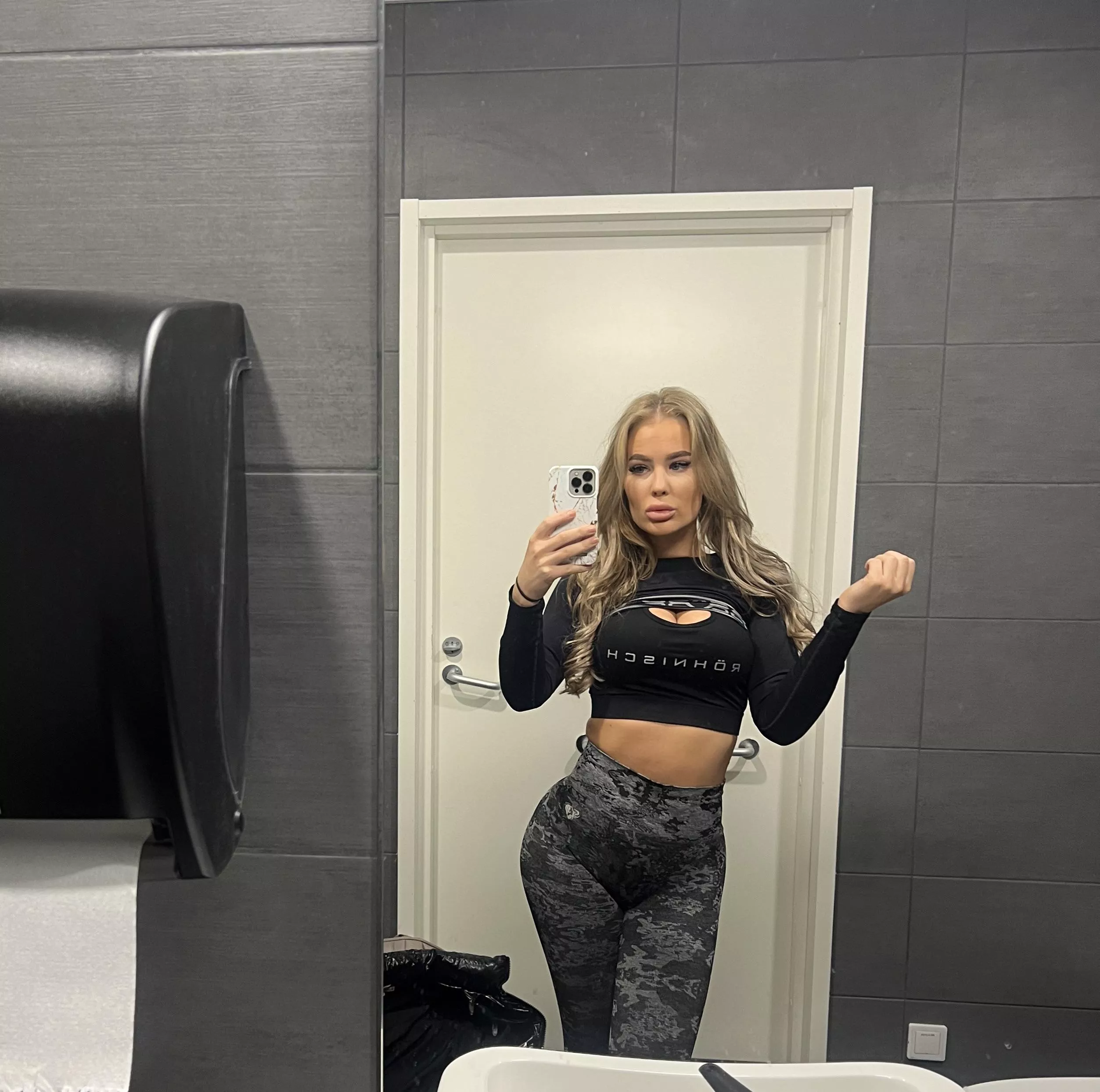 Is this gym outfit good enough?