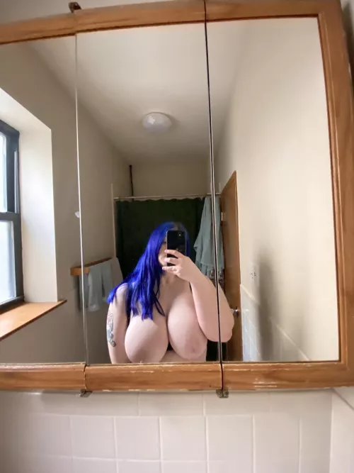 just a quick pic before I hopped in the shower