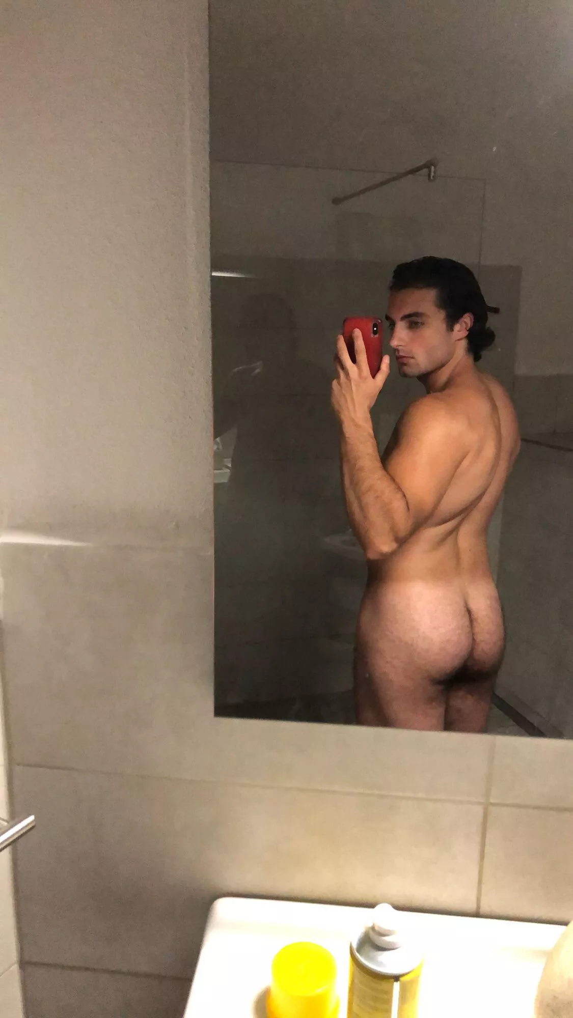 Lick my ass please 🇮🇹