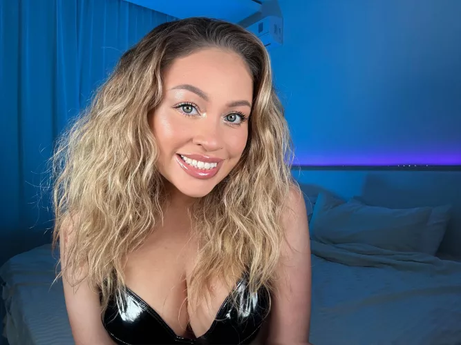 Love this bra … I think I need other colors 