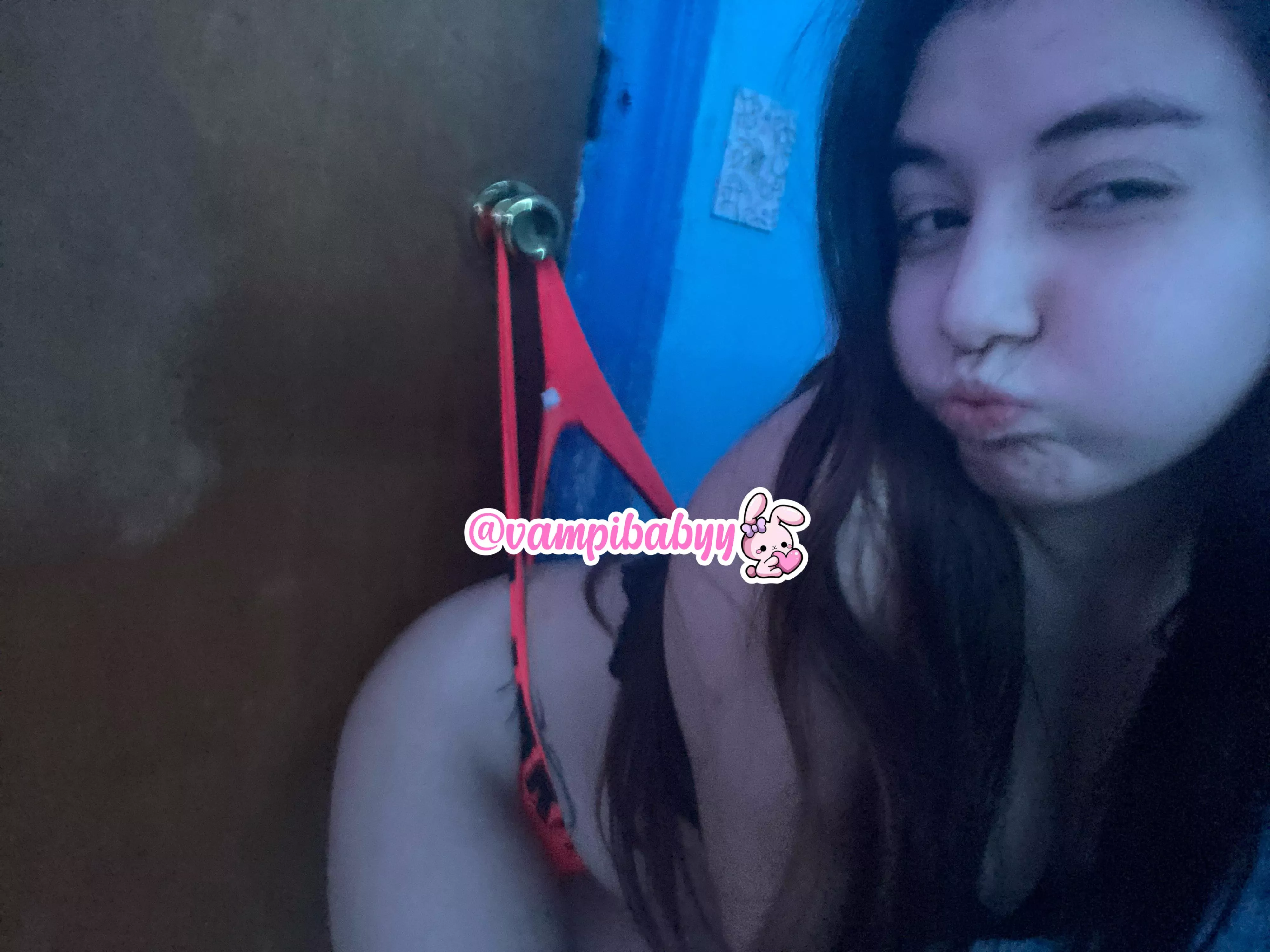 my door can’t handle it :3