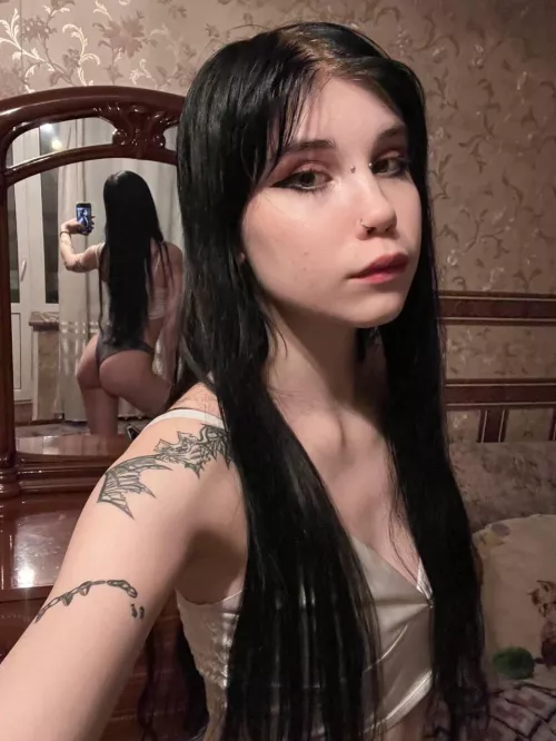 My hair is comfortable to wrap around my fist