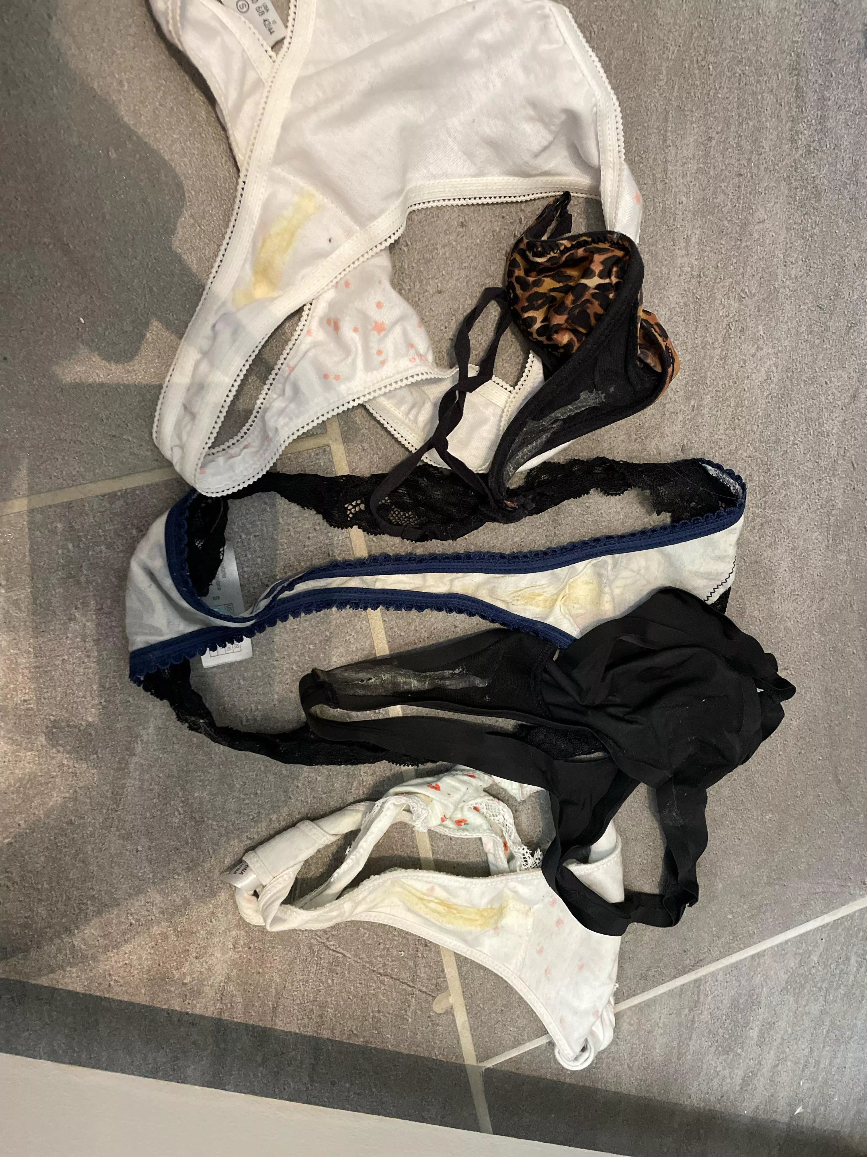 My panty pile from this week