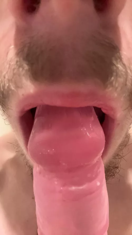 Need a real cock instead of dildos..