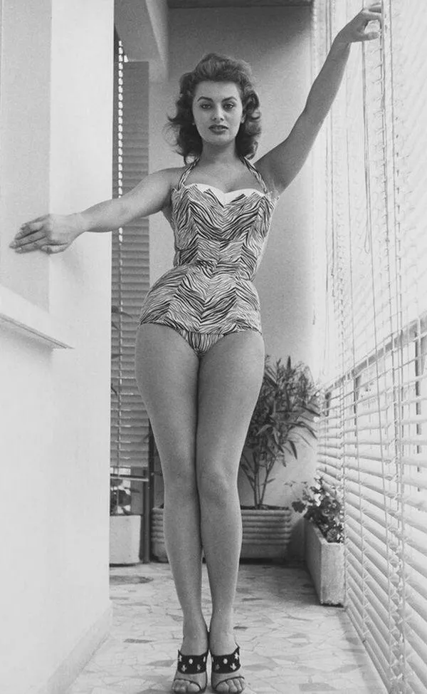 Sophia Loren (c.1954)