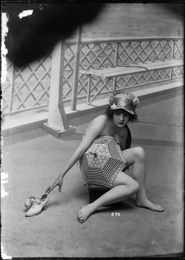 studio fun about 1910