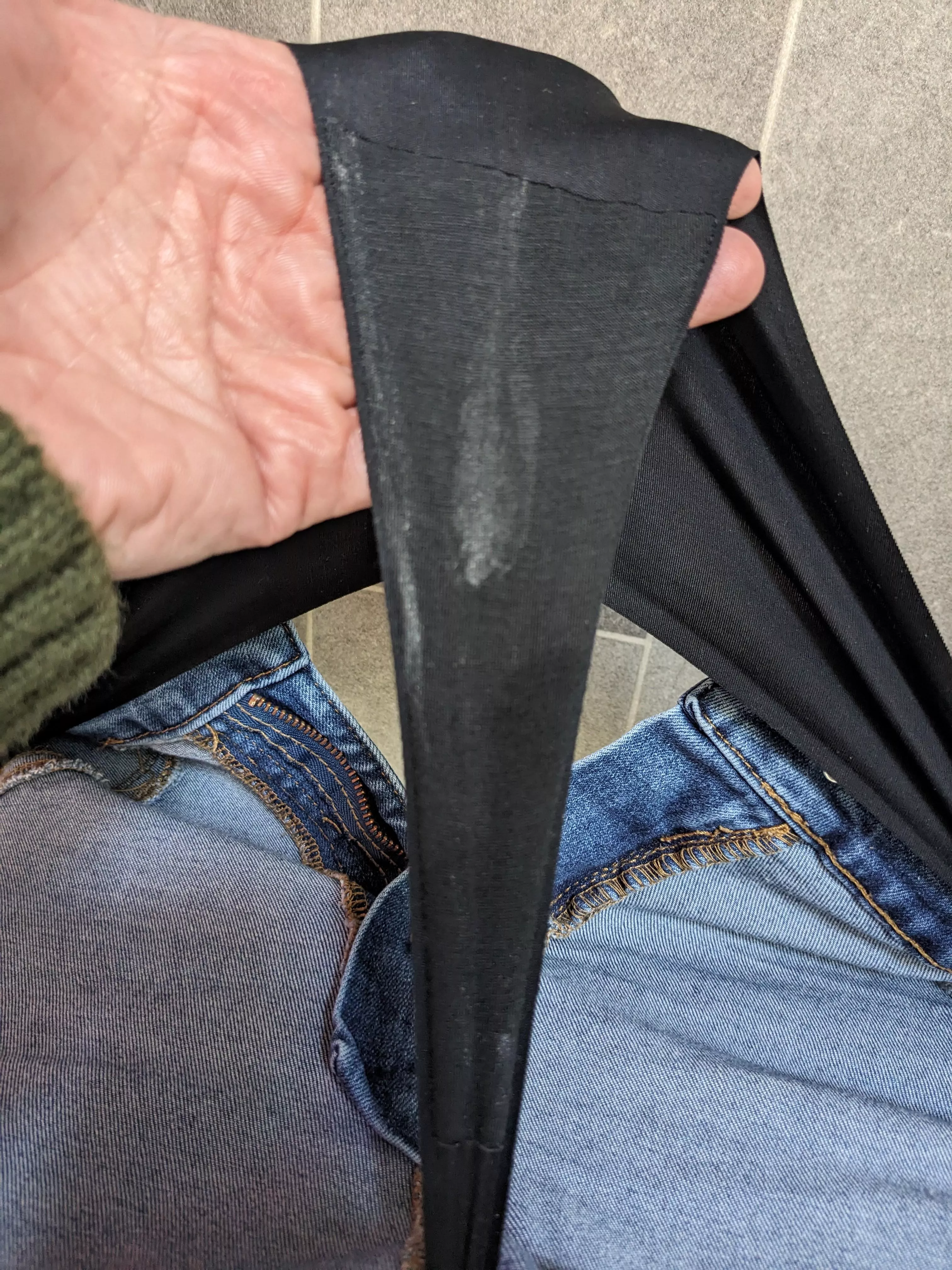 That bottom half is soaking