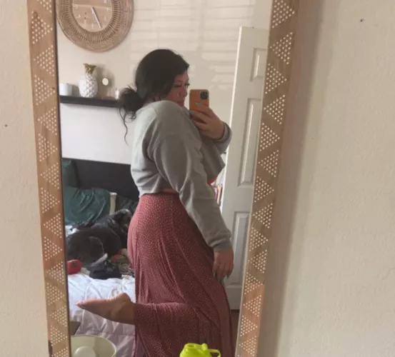 this skirt is so cute 🤪