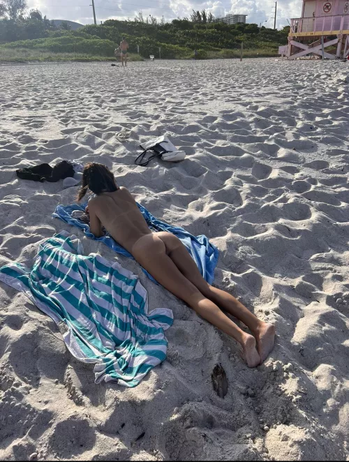 Time to get rid of the Tan lines :)