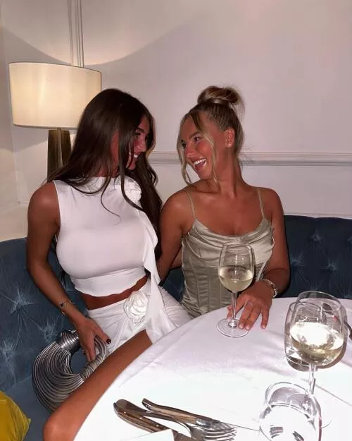 Upstaging her friend