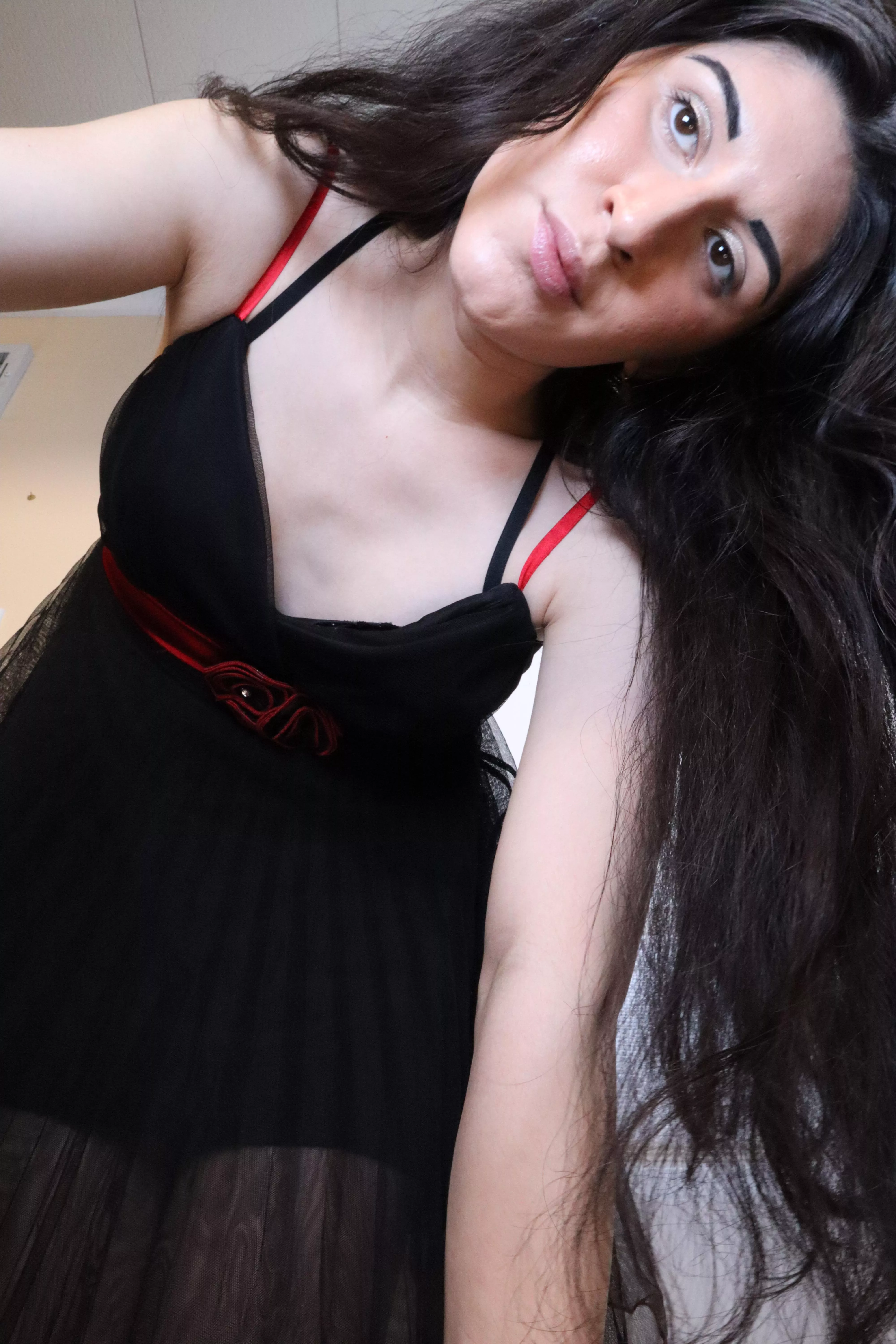 What would ya do to touch my hair?