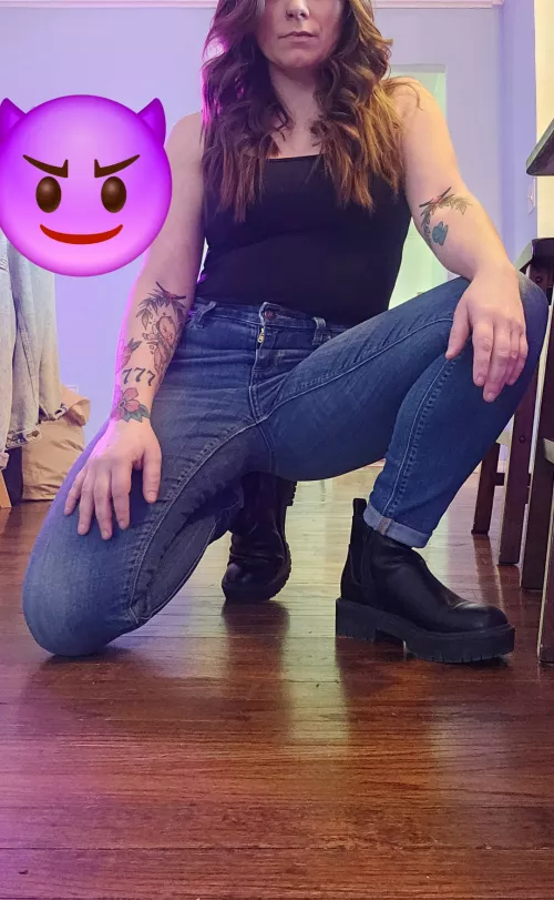 When a domme mommy has to go outside in public 