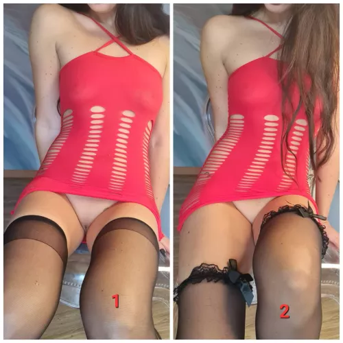 Which thighhighs better