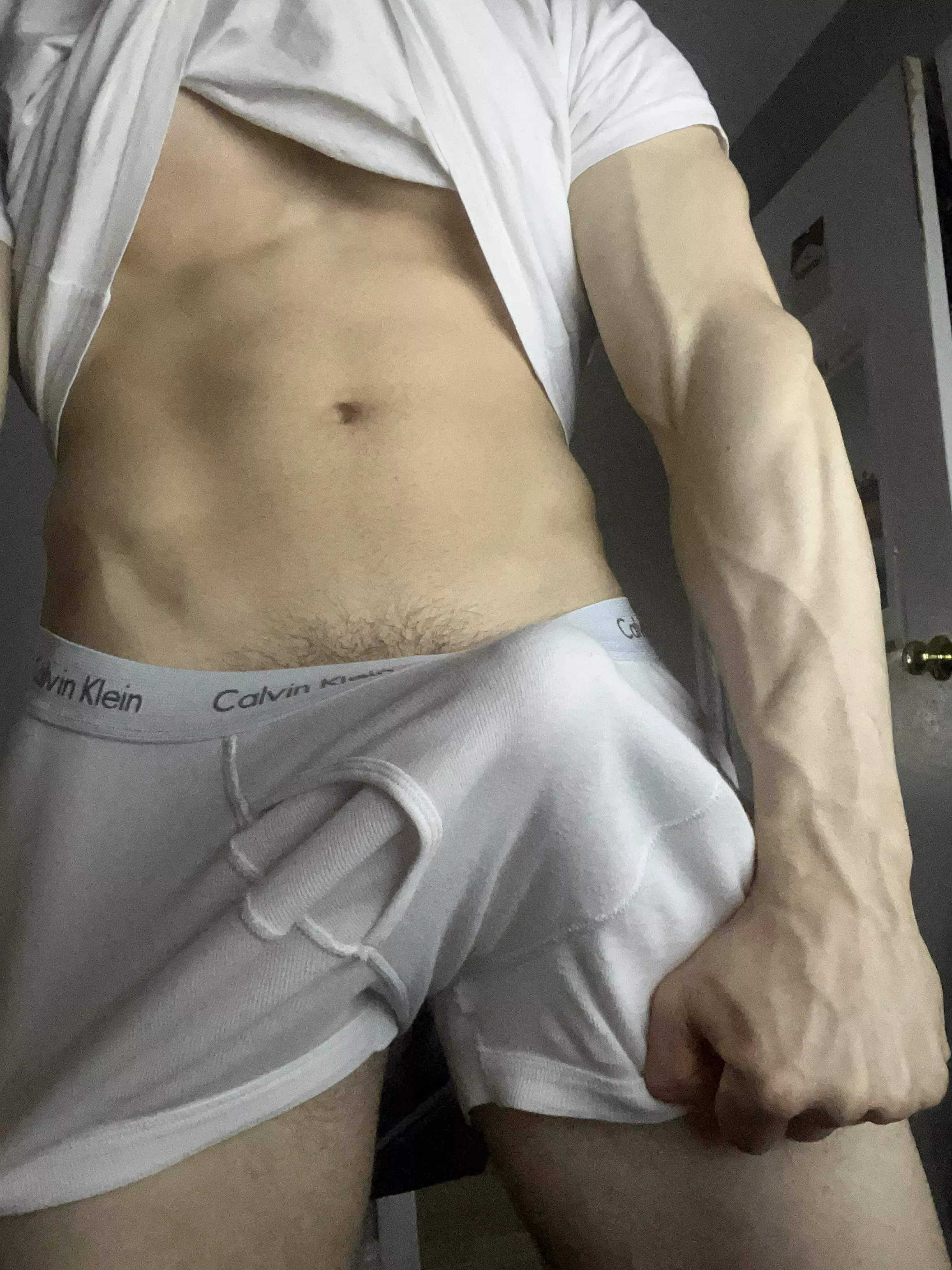 white bwc bulge