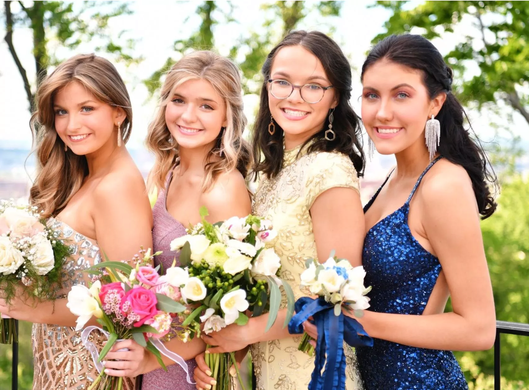 Who's swallowing your cum? [4]