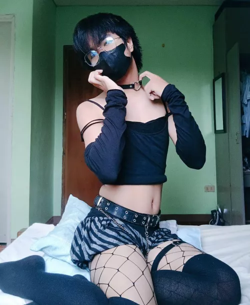 Would i make a good girl? :3