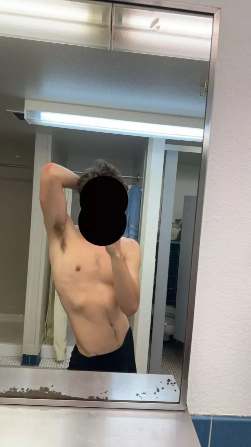 19 horny jerking off looking for hot bros to join me, show face @ace9687