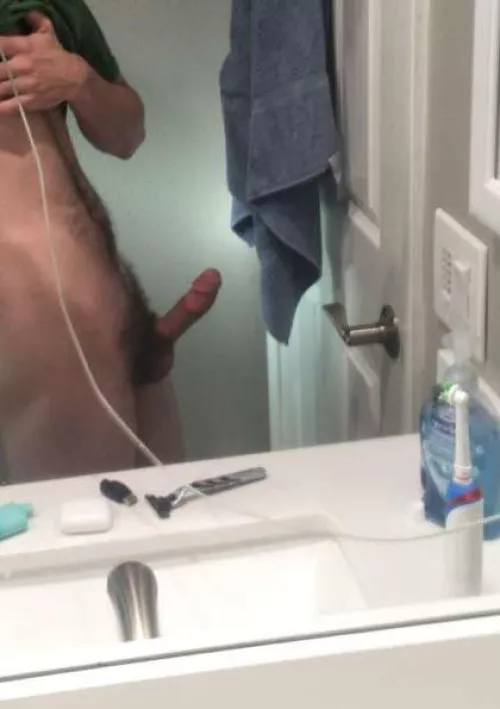 19 watch me bust @jay-2326