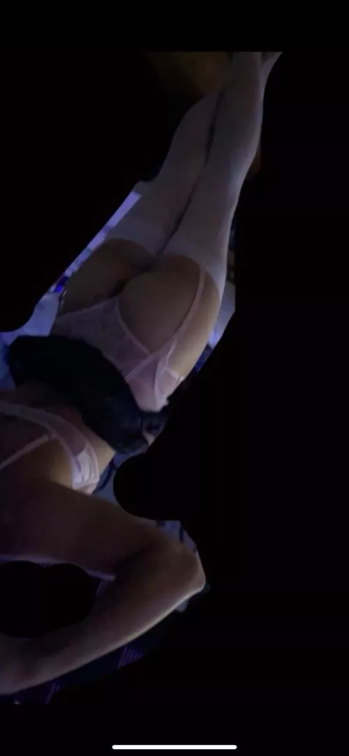 21 m curious to what y’all think how I look in lingerie?