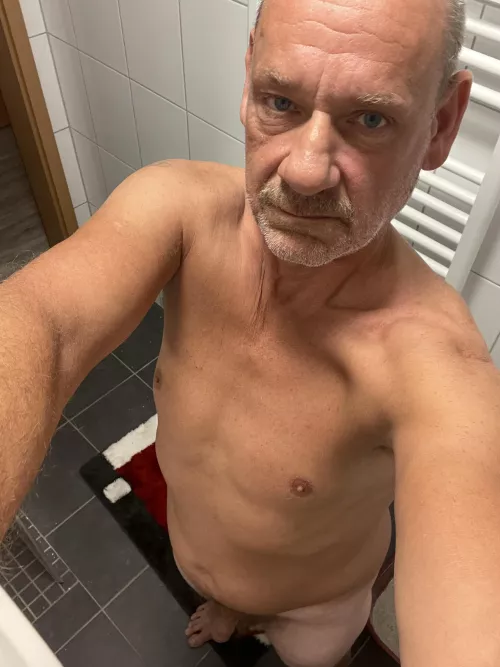 56yo sub looking for dates in Duisburg germany 