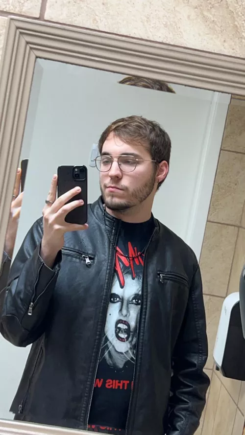 Add me on Steam: bibliomage (21+)