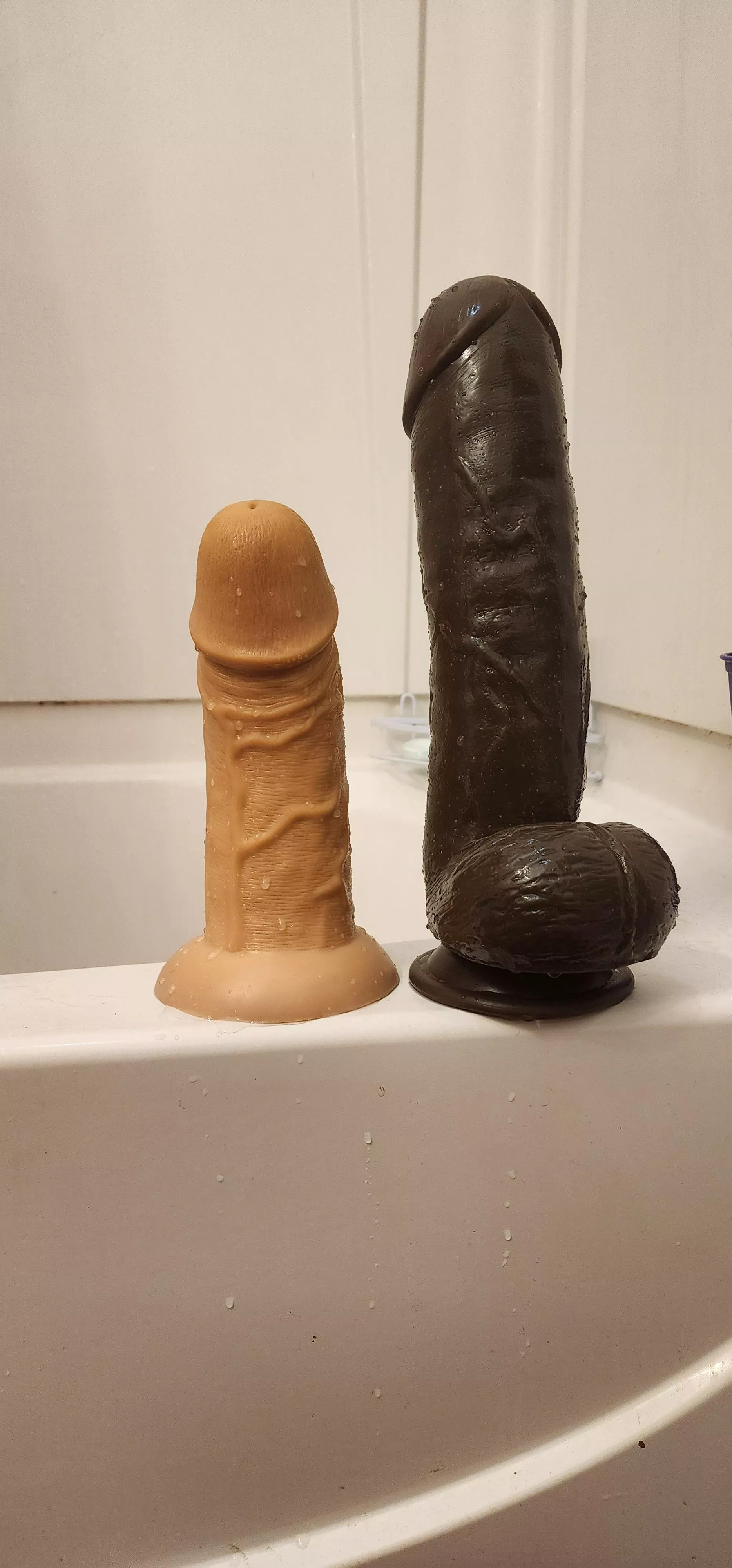 Ate breakfast. Now gotta give my ass some lunch..😅