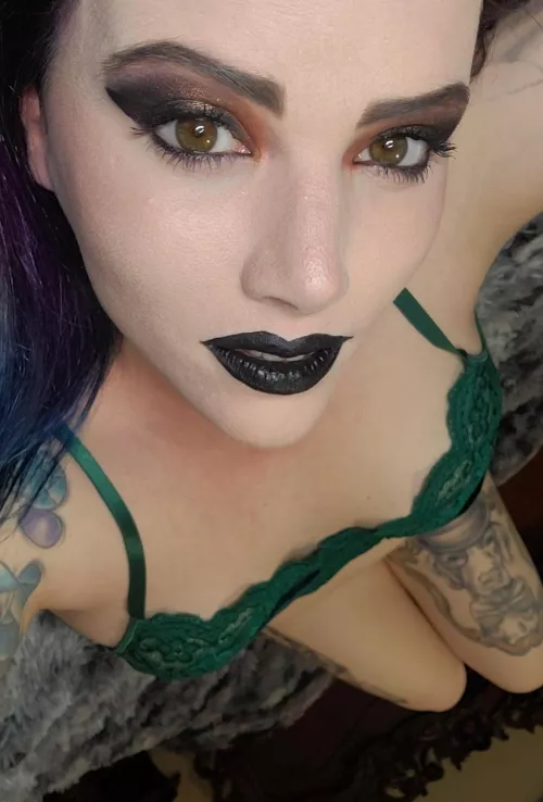 Black Lips and Lingerie 